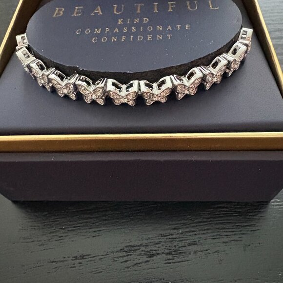 Brilliance Crystal Butterflies Adjustable Tennis Style Bracelet New in Box - Picture 6 of 8